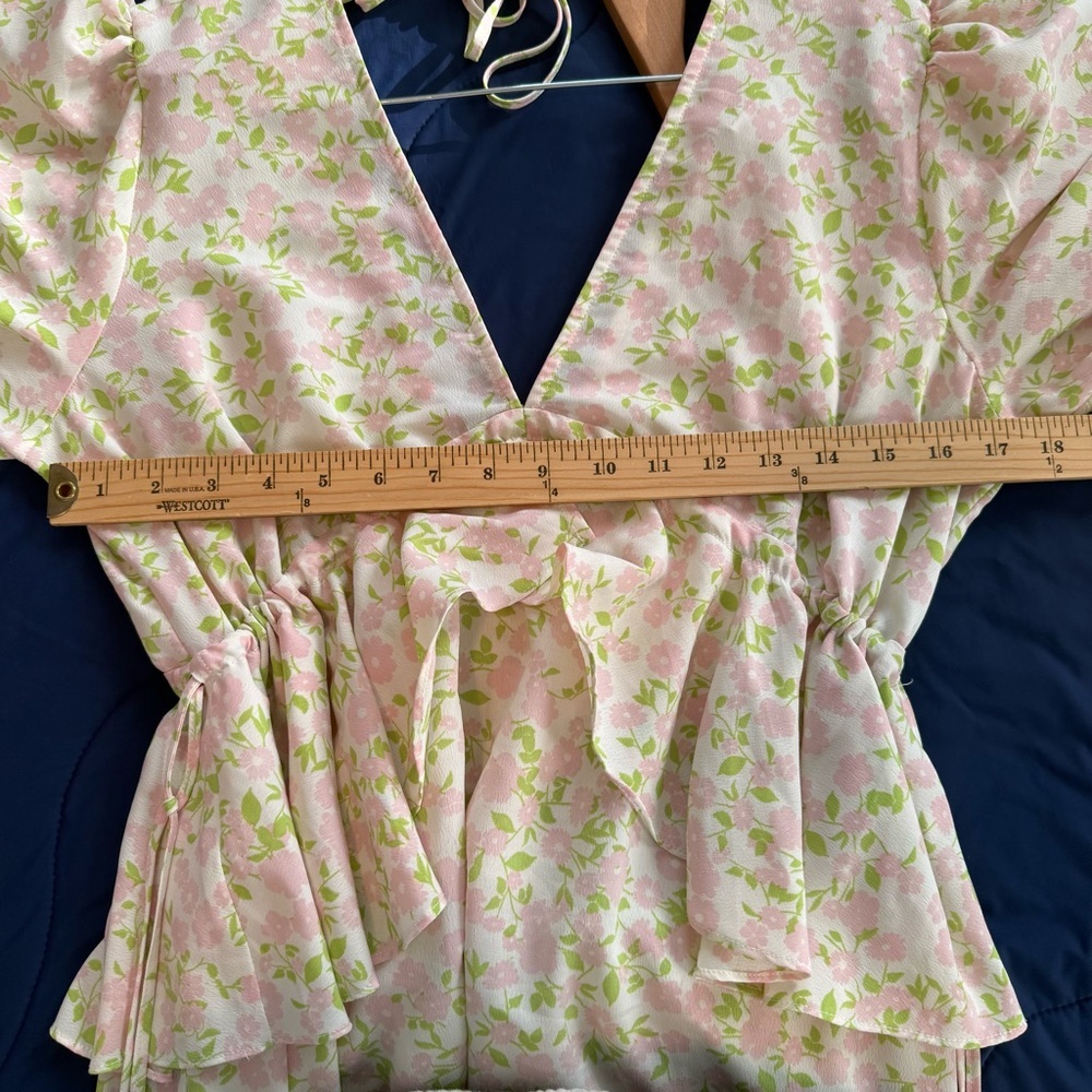 Topshop Light Floral Maxi Dress, Size 6, Great Condition - Picture 14 of 16